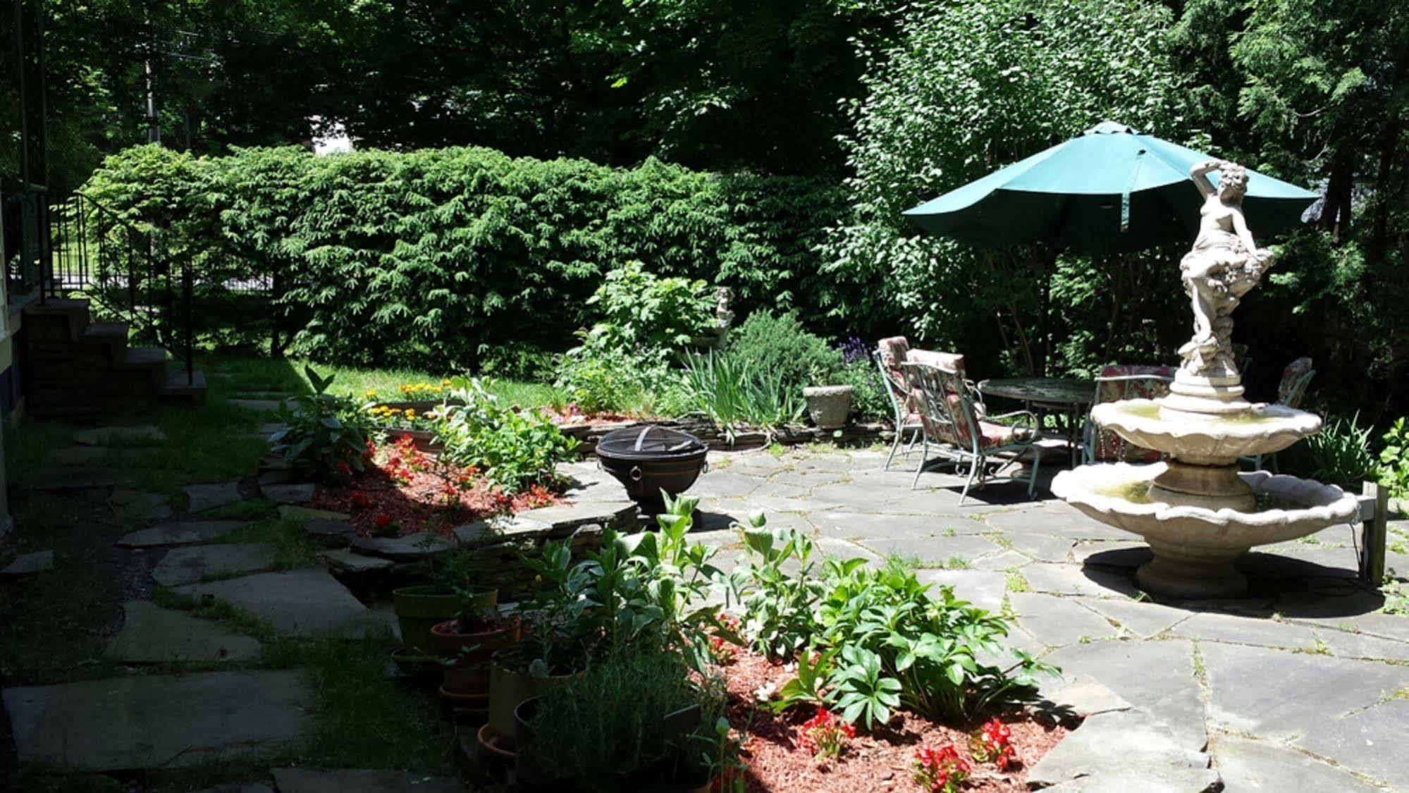 Bellinger Rose Bed & Breakfast Herkimer Екстериор снимка